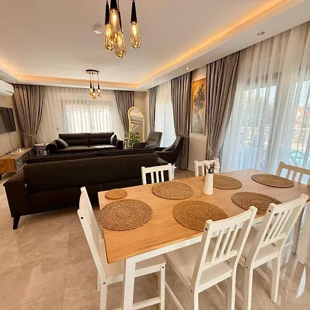 As Atlas Private Pool 4 Badroom Oludeniz فيلة فتحية